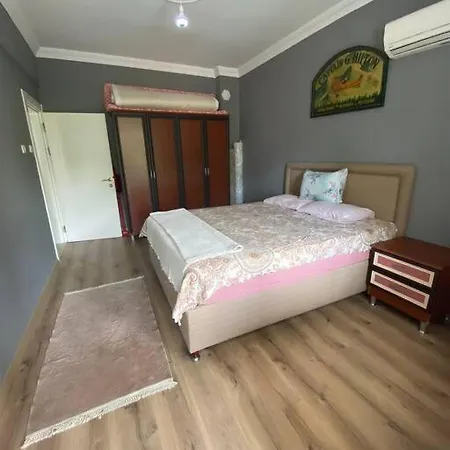 Apartment Grosse Ferienwohnung In Alanya Zentrum