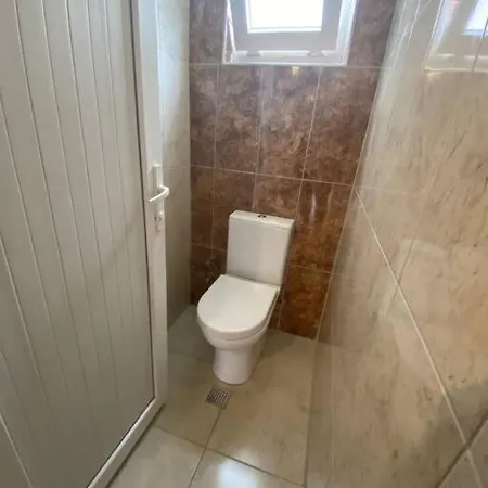 Grosse Ferienwohnung In Alanya Zentrum Apartman
